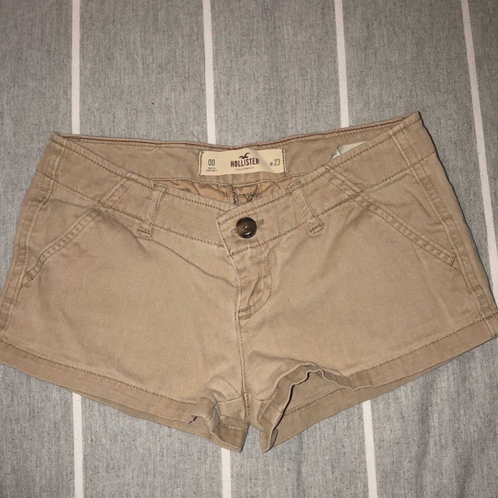 Khaki shorts